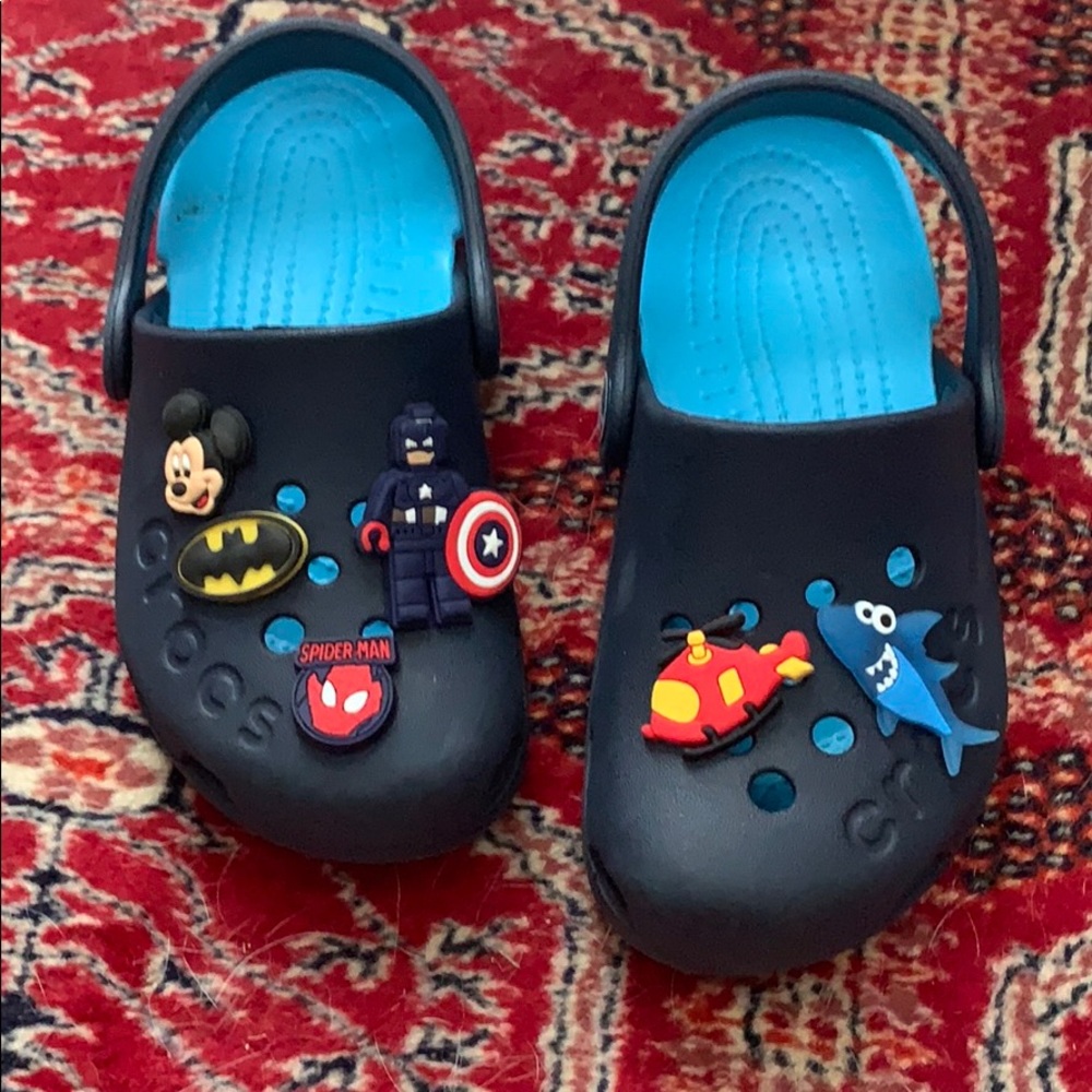 EUC crocs